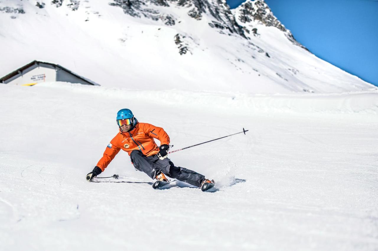 Hotel Bristol Bad Gastein Bagian luar foto
